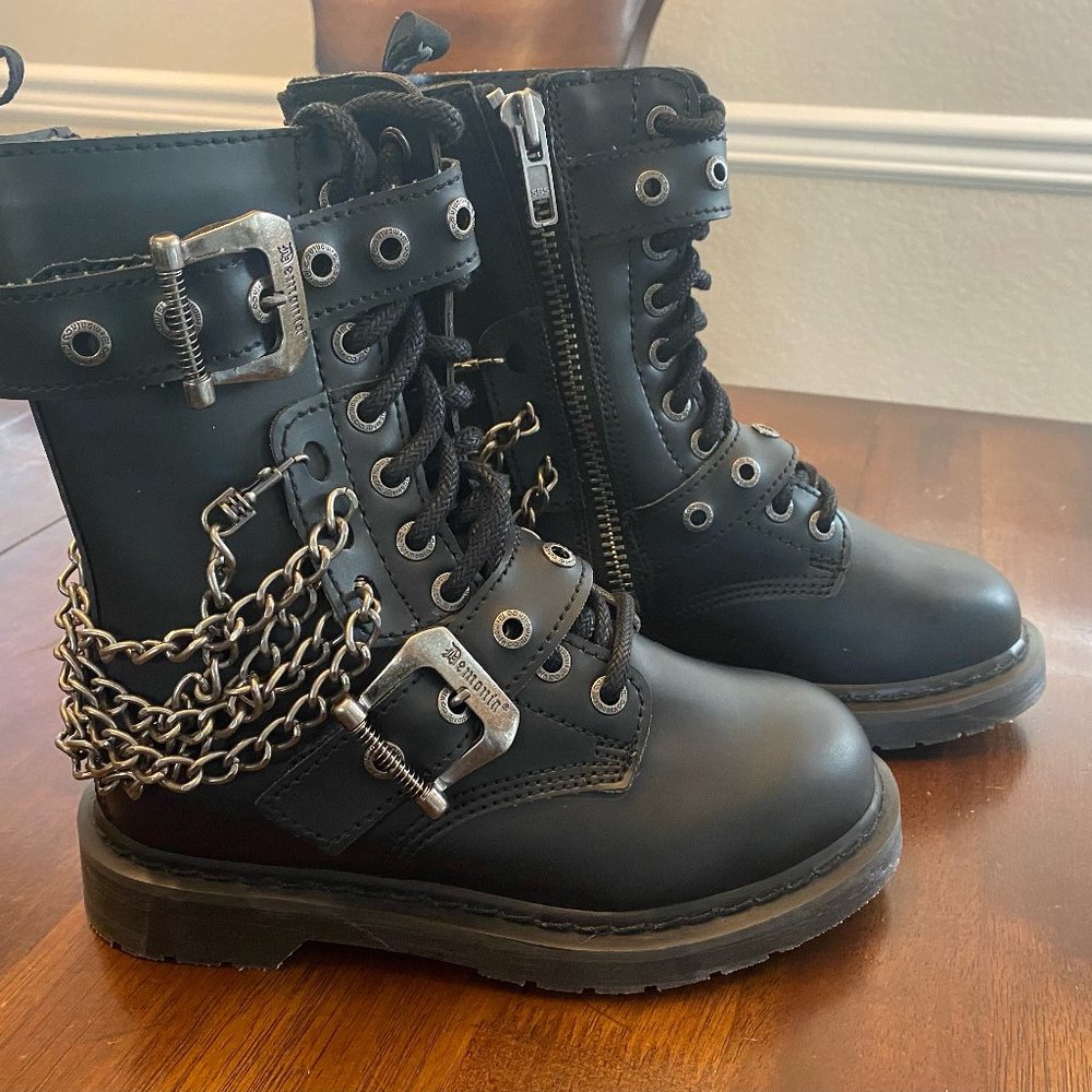 Demonia Black Bolt 250 Boots Women's Size 7